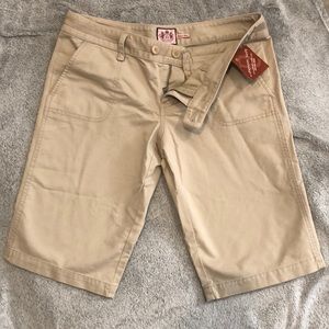 Juicy Couture Bermuda Cream shorts sz 6